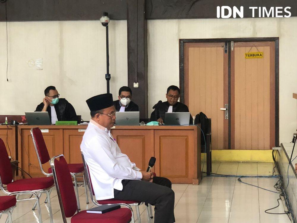 Bupati Muara Enim Non Aktif Menangis Rekening Keluarga Diblokir