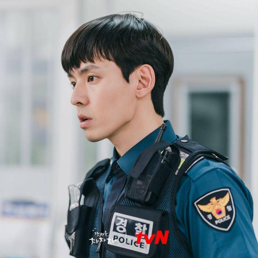 Kang Hyung Seok di Hometown Cha-Cha-Cha (instagram.com/tvn_drama)