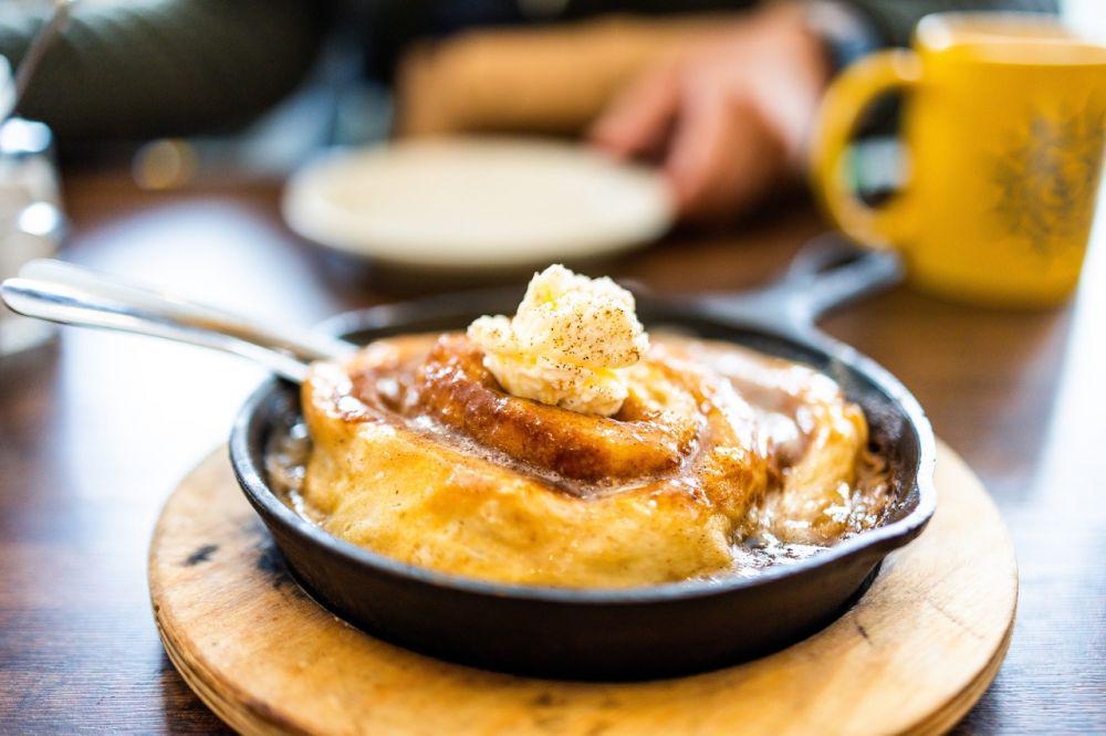 ilustrasi custard filled cornbread (pexels.com/Caleb Oquendo)