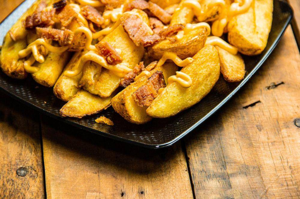 ilustrasi parmesan potato wedges (pexels.com/Horizon Content)