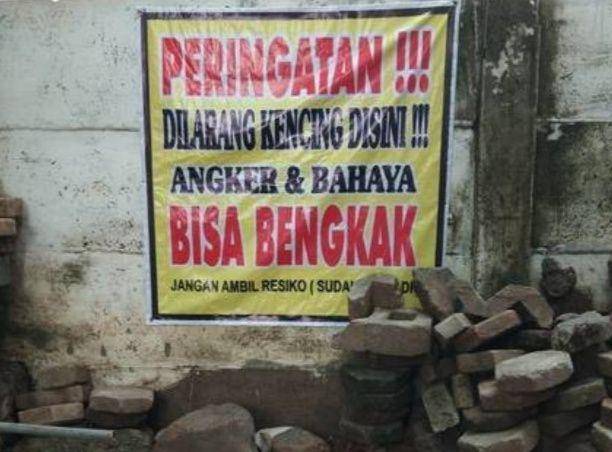 peringatan lucu di spanduk (instagram.com/sukijan)