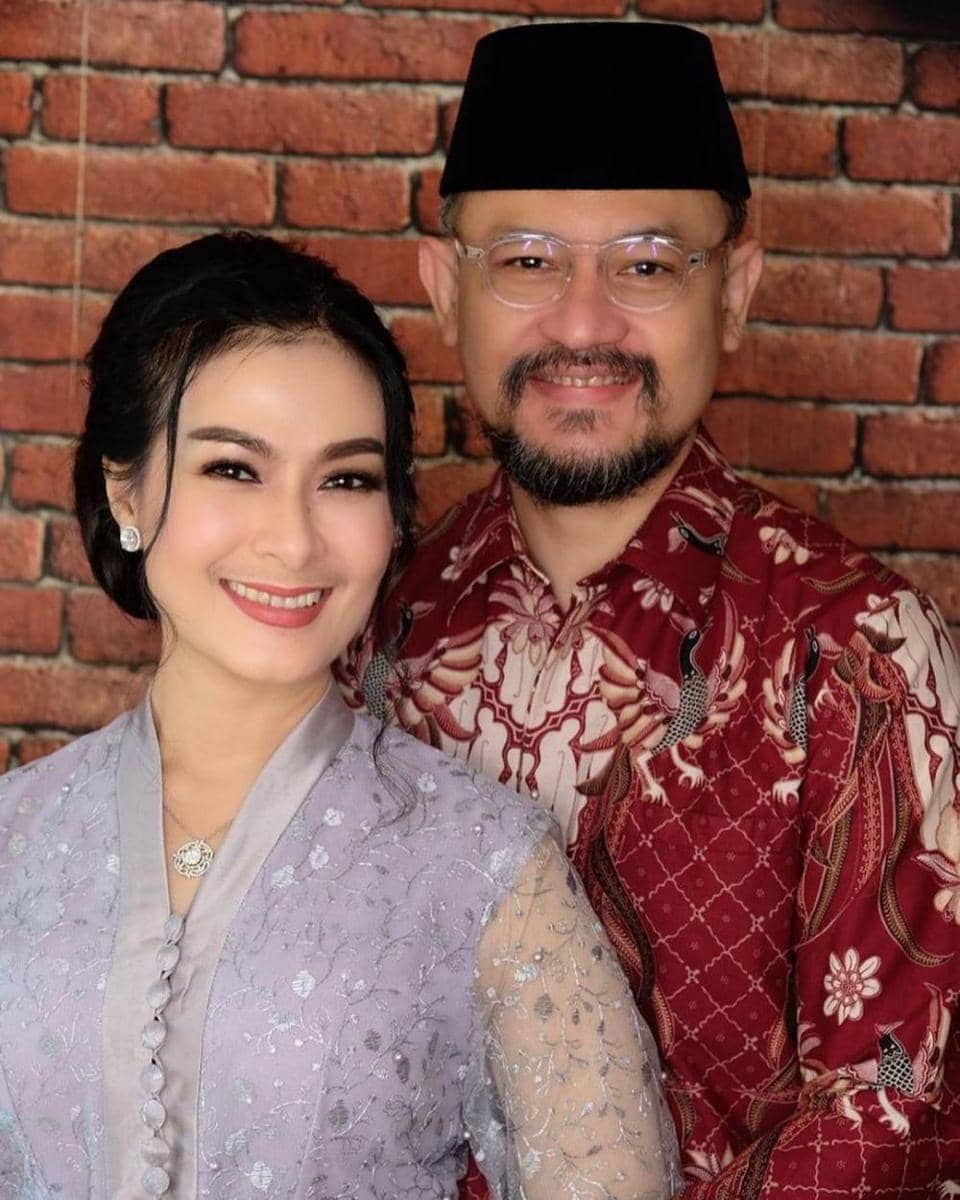 Iis Dahlia dan Satria Dewandono (instagram.com/isdadahlia)