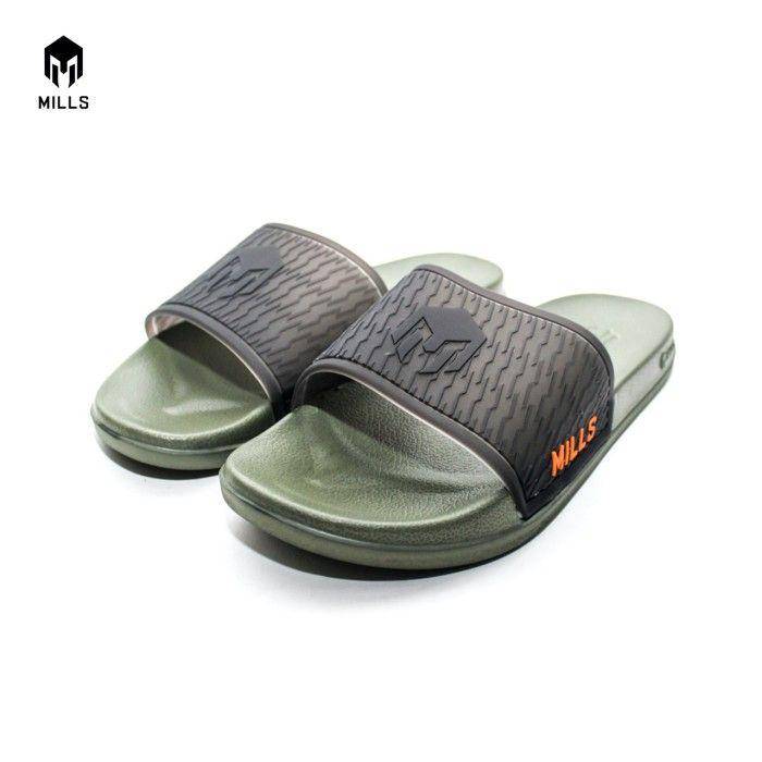 ilustrasi sandal slip on pria merek lokal. (instagram.com/millssportid)