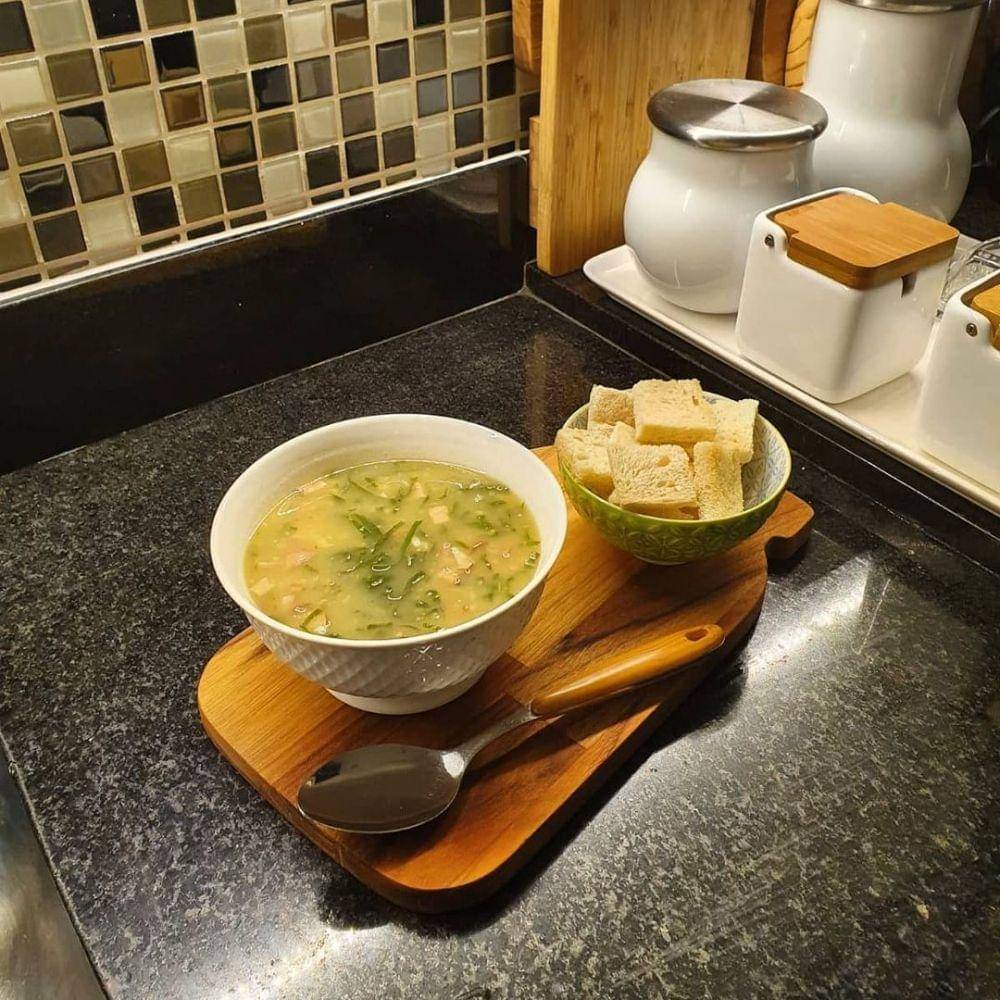 caldo verde (instagram.com/202.apt)