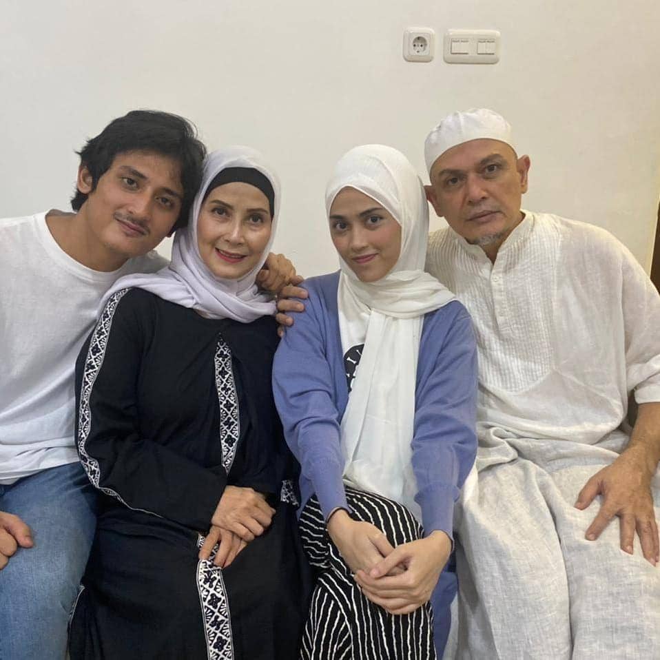 Hengky Tornando dan Baby Zelvia (instagram.com/babyzelvia61)