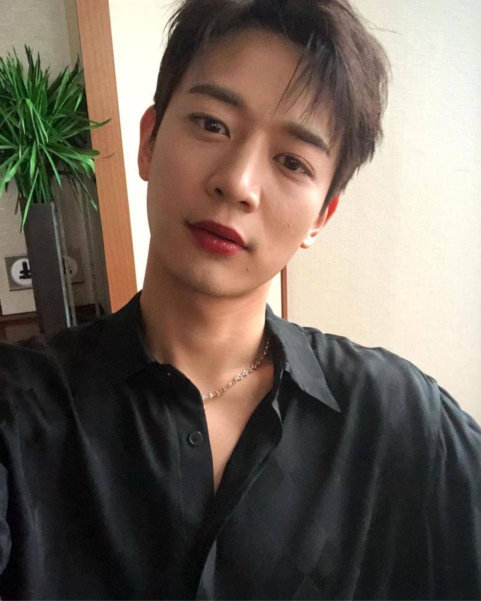 Choi Minho (instagram.com/choiminho_1209)