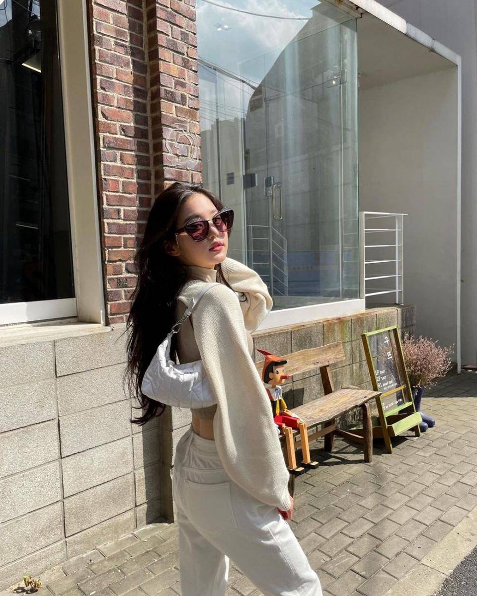 Jang Wonyoung (instagram.com/for_everyoung10)