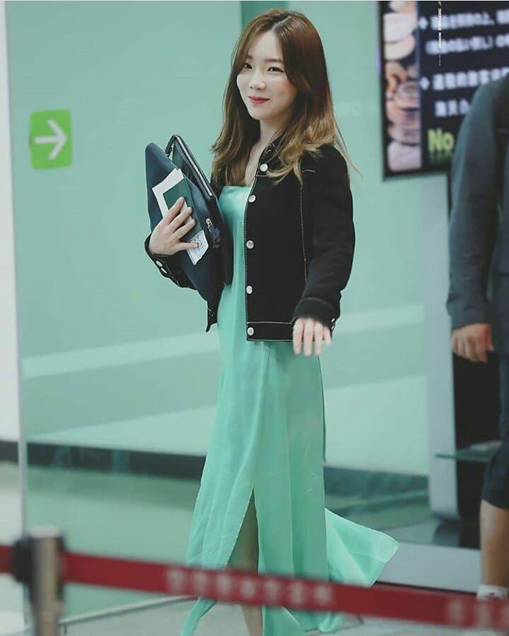 Dress ala Taeyeon SNSD (instagram.com/taeyeon_0989)