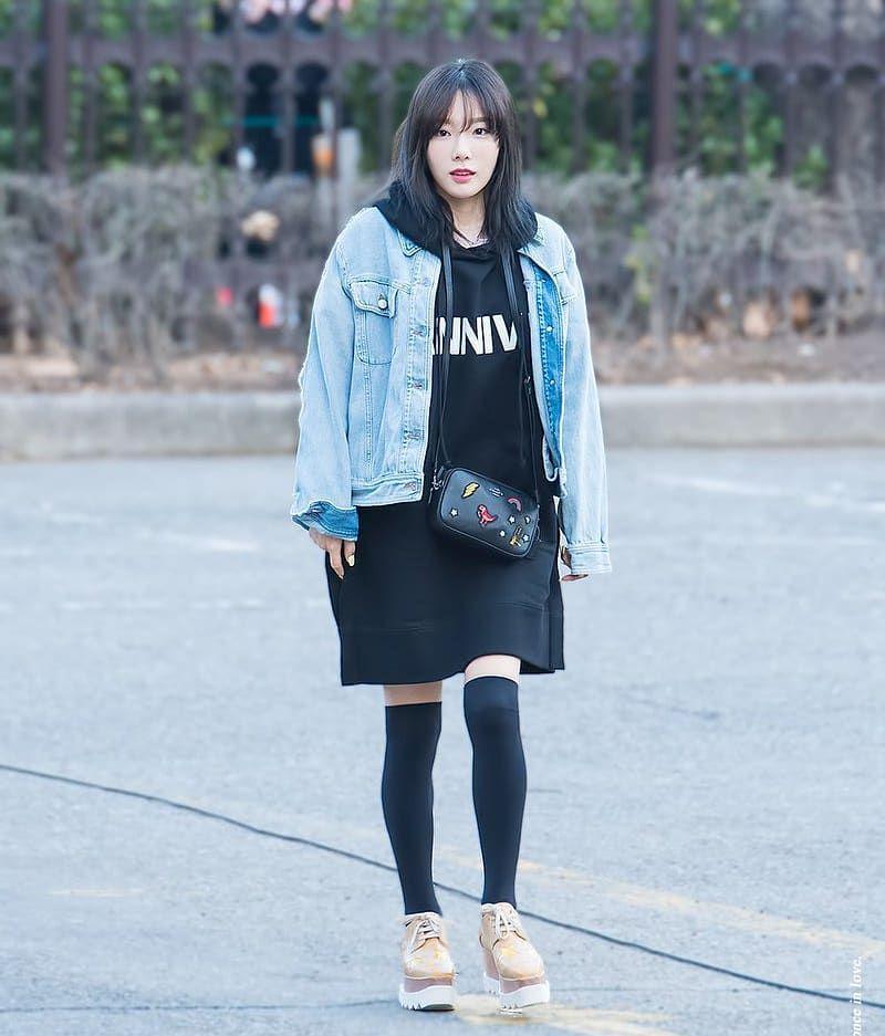 Dress ala Taeyeon SNSD (instagram.com/taeyeon_0989)
