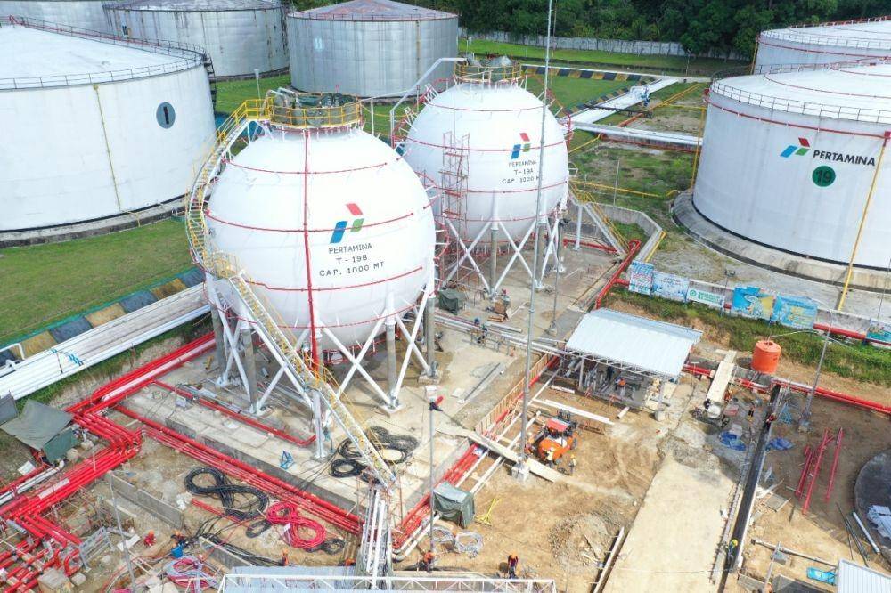 Terminal LPG di Wayame, Ambon Provinsi Maluku dengan kapasitas total 2.000 Matrik Ton (MT). (Dok. Pertamina)