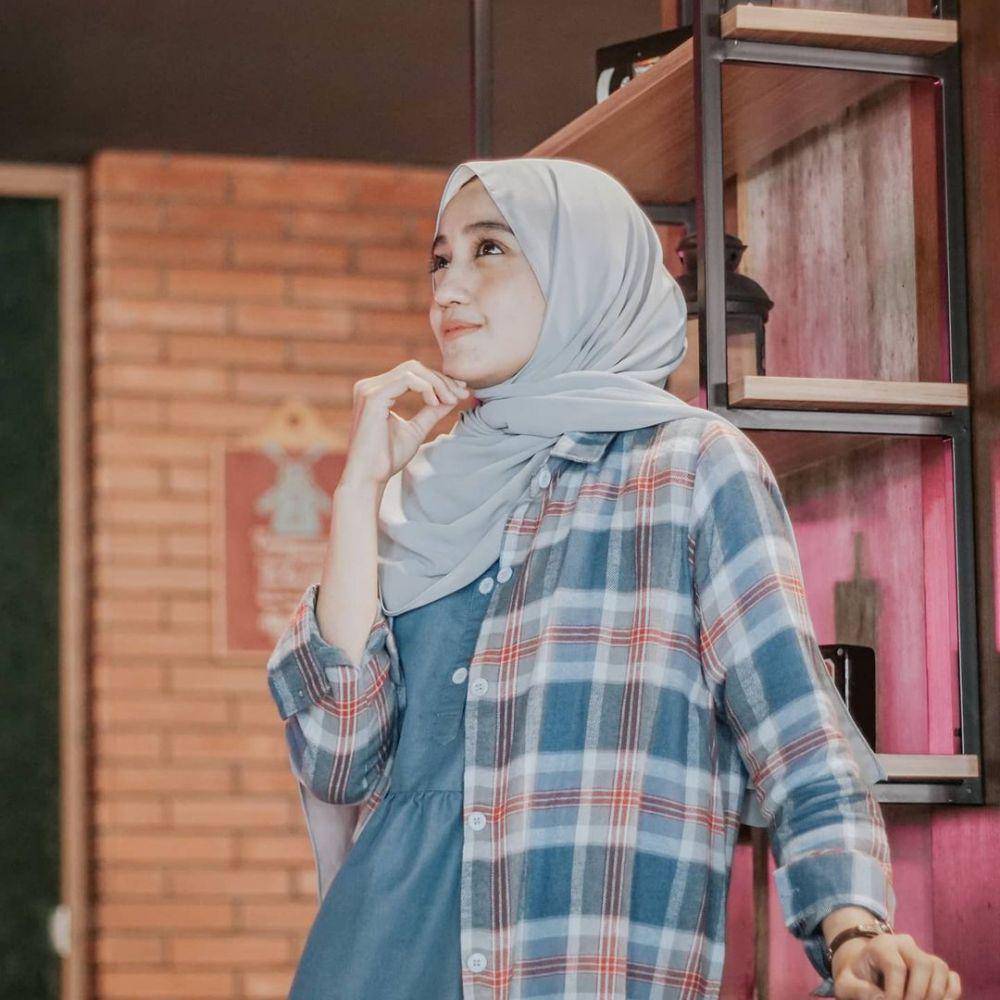Penty Nur Afiani (instagram.com/pentypenk)