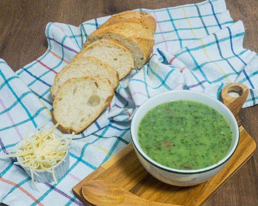 caldo verde (instagram.com/insanacozinha)