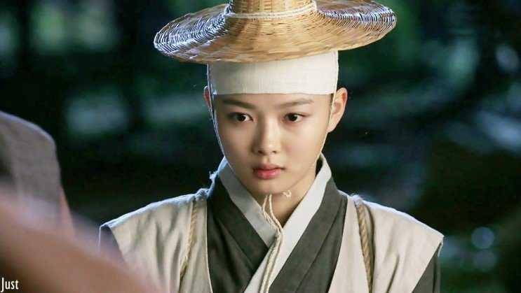 Kim Yoo Jung (dok. KBS via mydramalist.com)