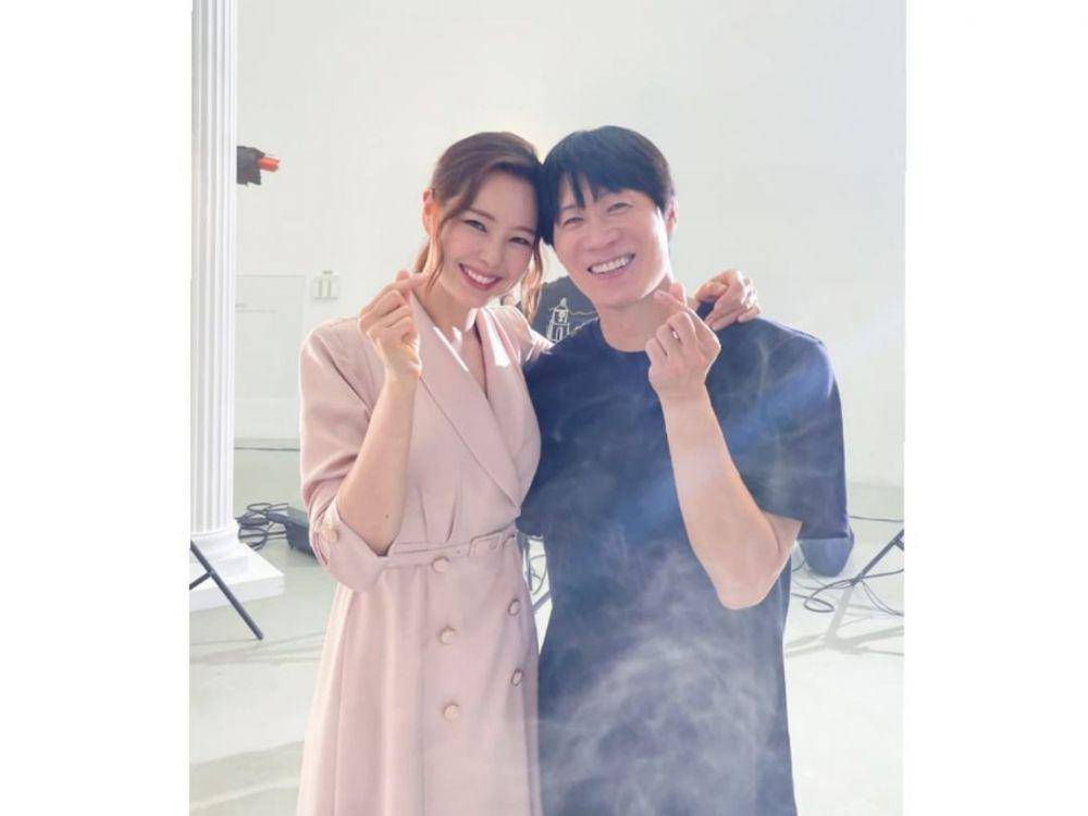 Lee Honey dan Jin Seon Kyu di balik layar One the Woman (instagram.com/honey_lee32)