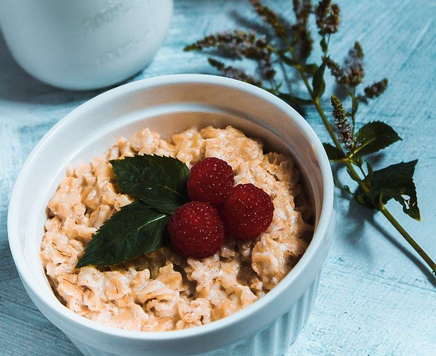 ilustrasi pumpkin baked oatmeal (pexels.com/Anastasia Belousova)