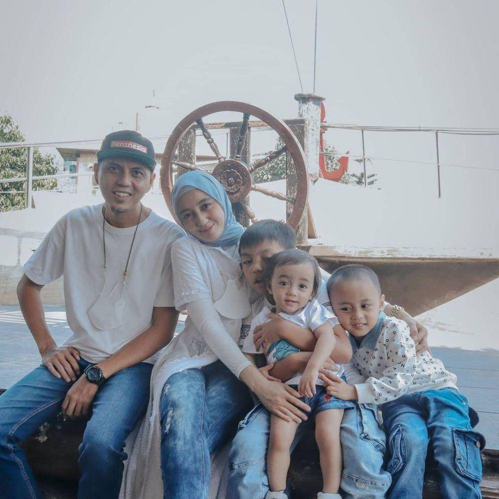 potret keluarga Penty Nur Afiani (instagram.com/pentypenk)