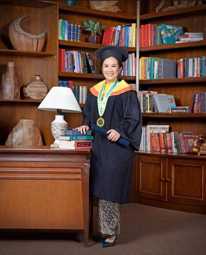 Keluarga Tukul Arwana (instagram.com/tukul.arwanaofficial)