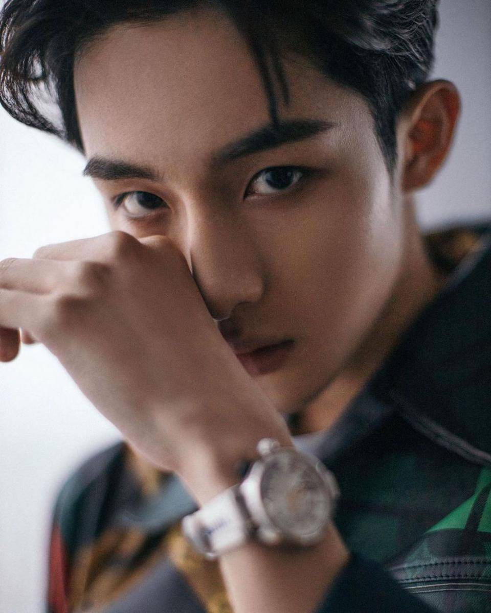 Winwin WayV (instagram.com/wwiinn_7)