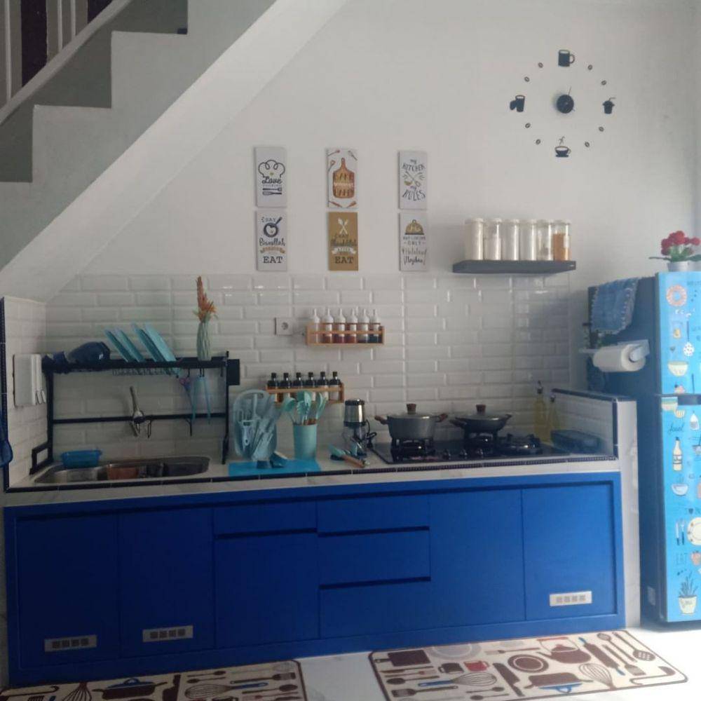 ilustrasi dapur di bawah tangga (instagram.com/rumah20ar)