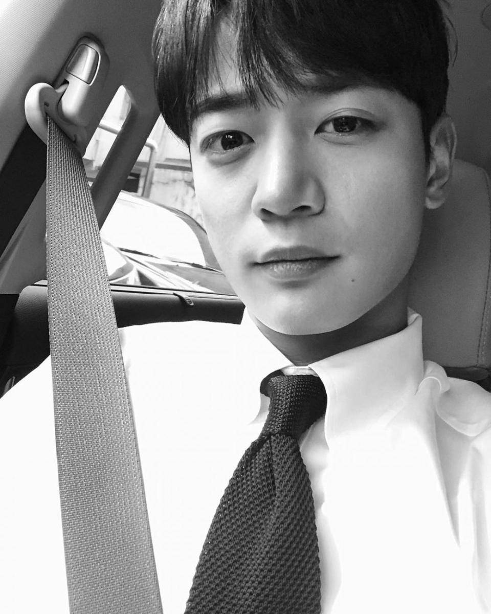 Minho SHINee (instagram.com/choiminho_1209)