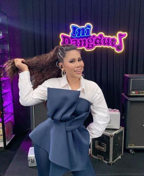 Evi D'Academy (Instagram.com/evi_masamba_real)