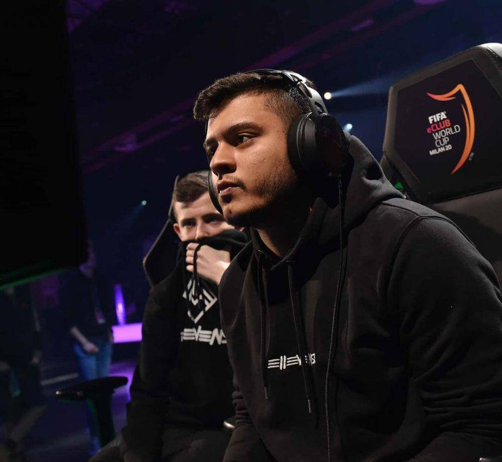 Tim esports Gareth Bale sedang bertanding (instagram.com/ellevens)