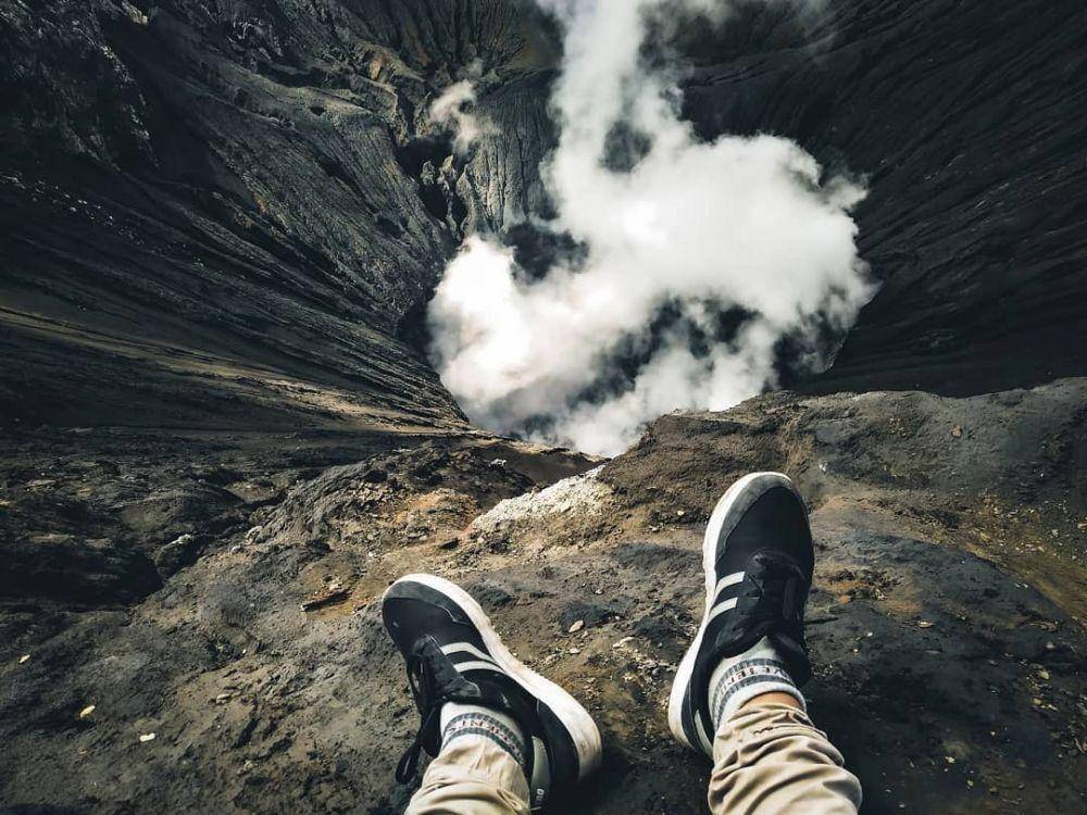 Kawah Bromo, Jawa Timur (instagram.com/aviciena_zidane)