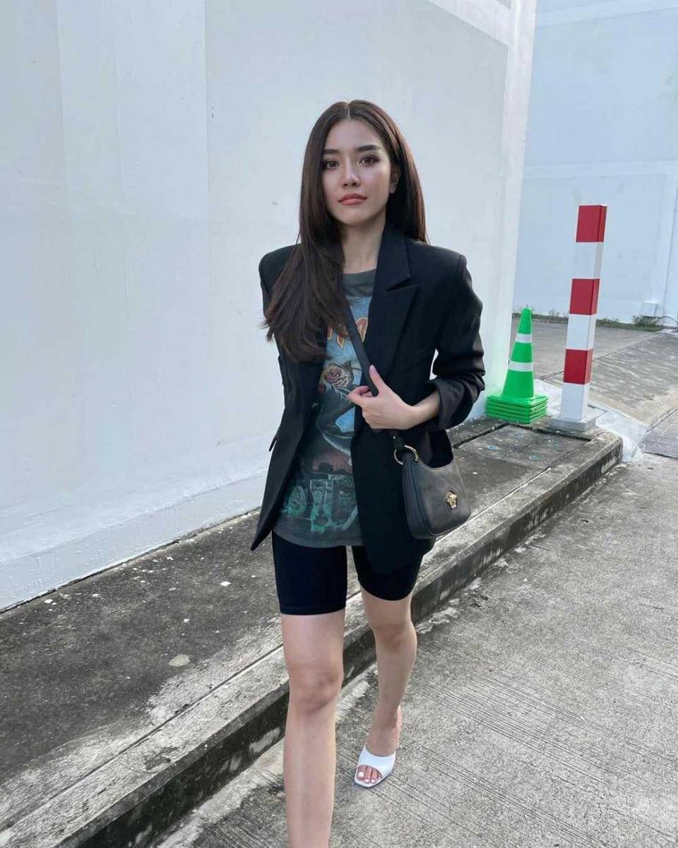 Prang Kannarun (instagram.com/ladiiprang)