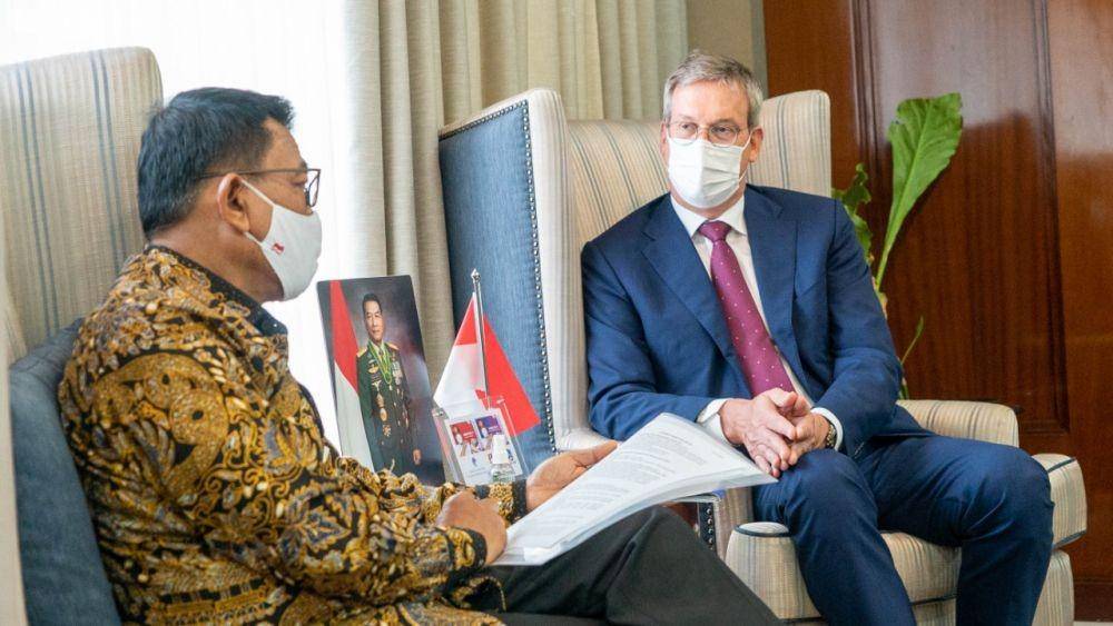 Kepala Staf Kepresidenan Moeldoko bertemu Duta Besar Uni Eropa. (dok. KSP)
