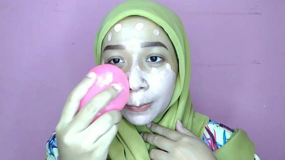 ilustrasi blending dengan balon (youtube.com/Anis Yunia Akbar)