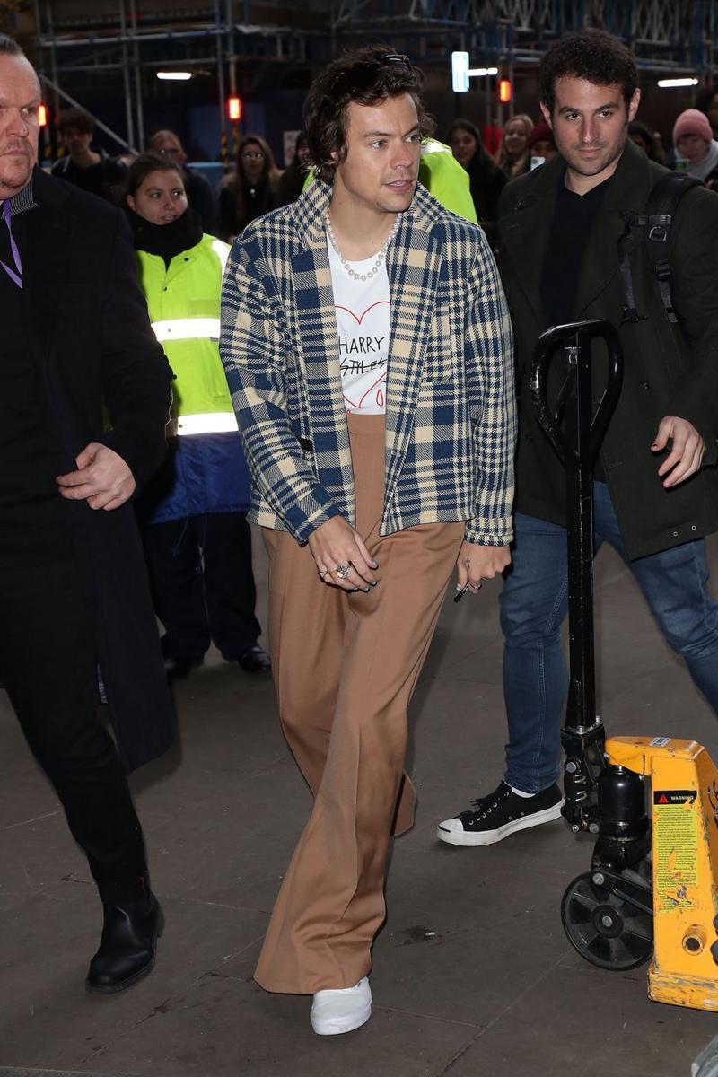 Harry Styles (gq-magazine.co.uk)