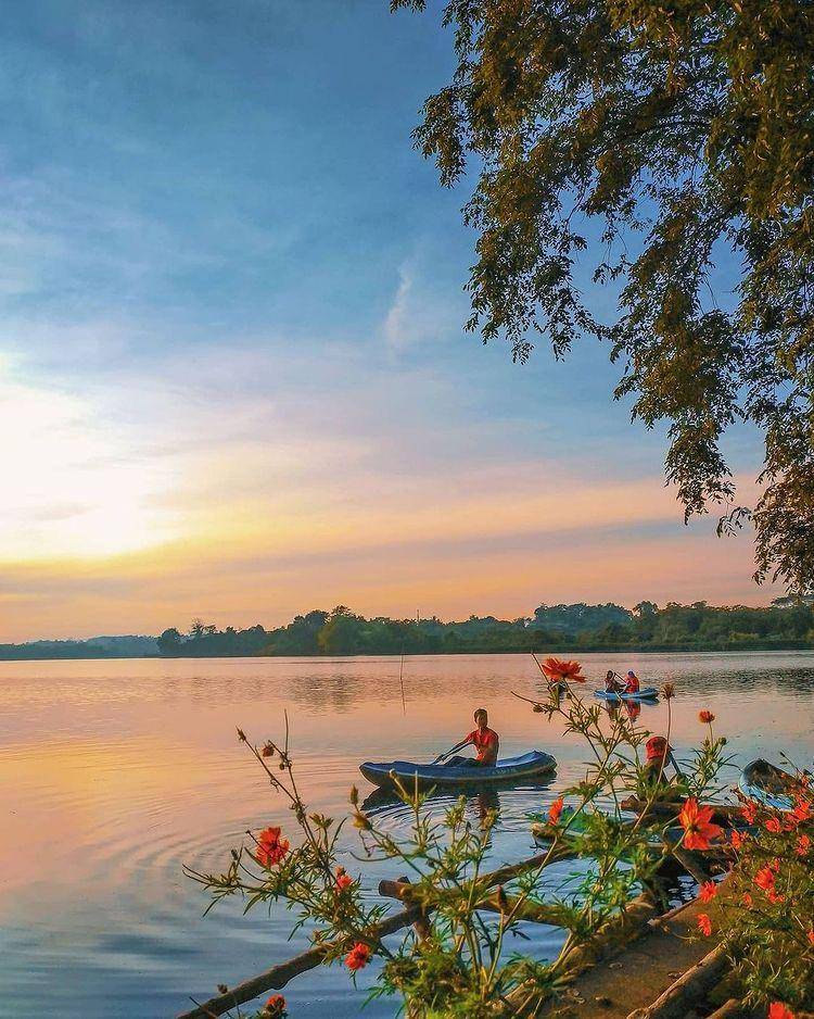 Danau Dendam Tak Sudah (instagram.com/visitbengkulu)