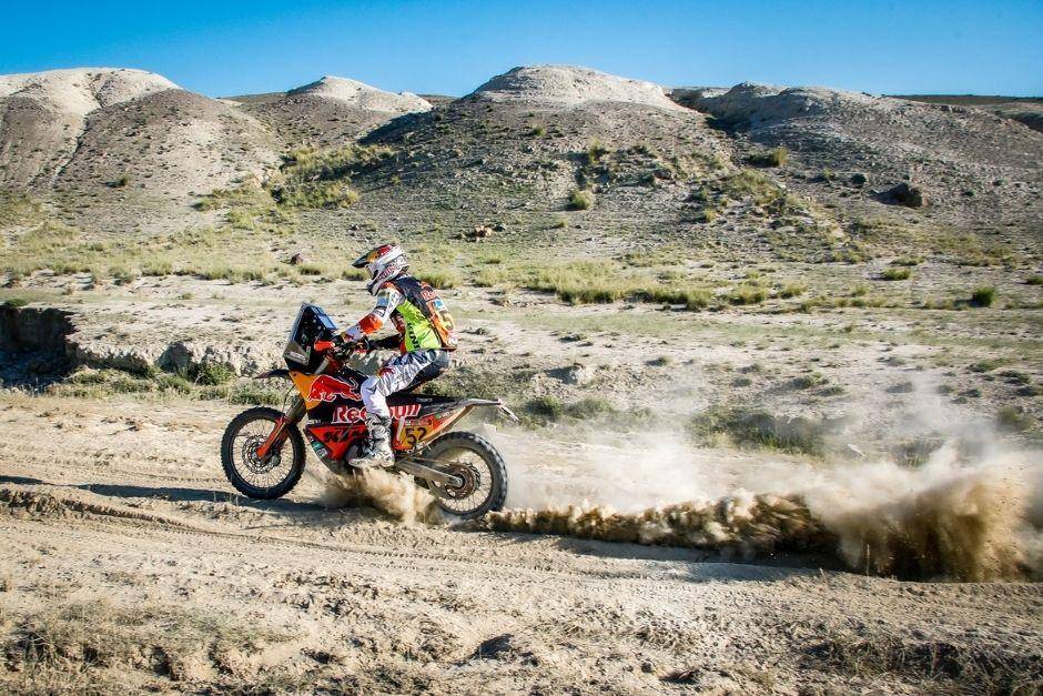 ilustrasi cross country rally racing (motorcyclesports.net)