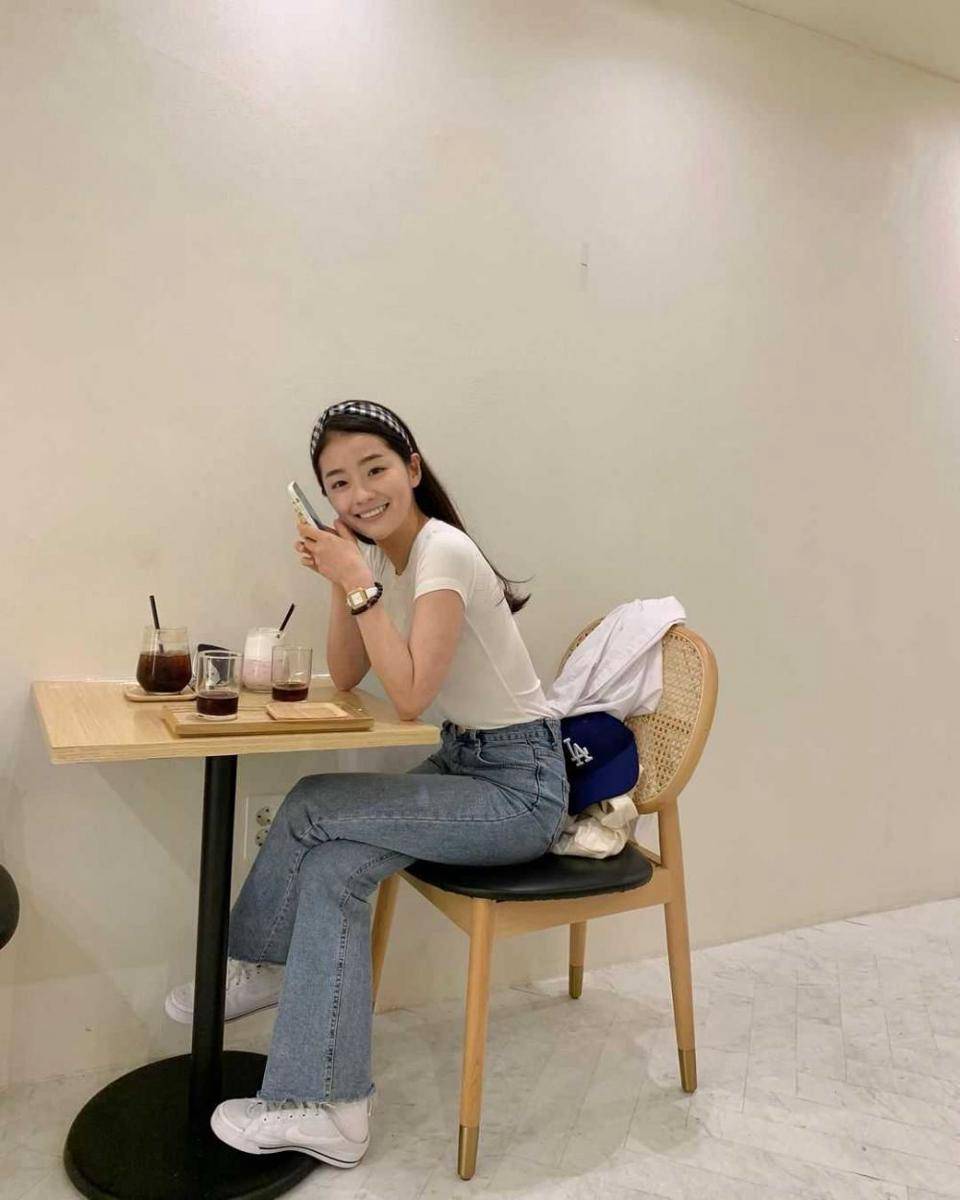 Byeon Seo Yoon (instagram.com/sy_uuun)