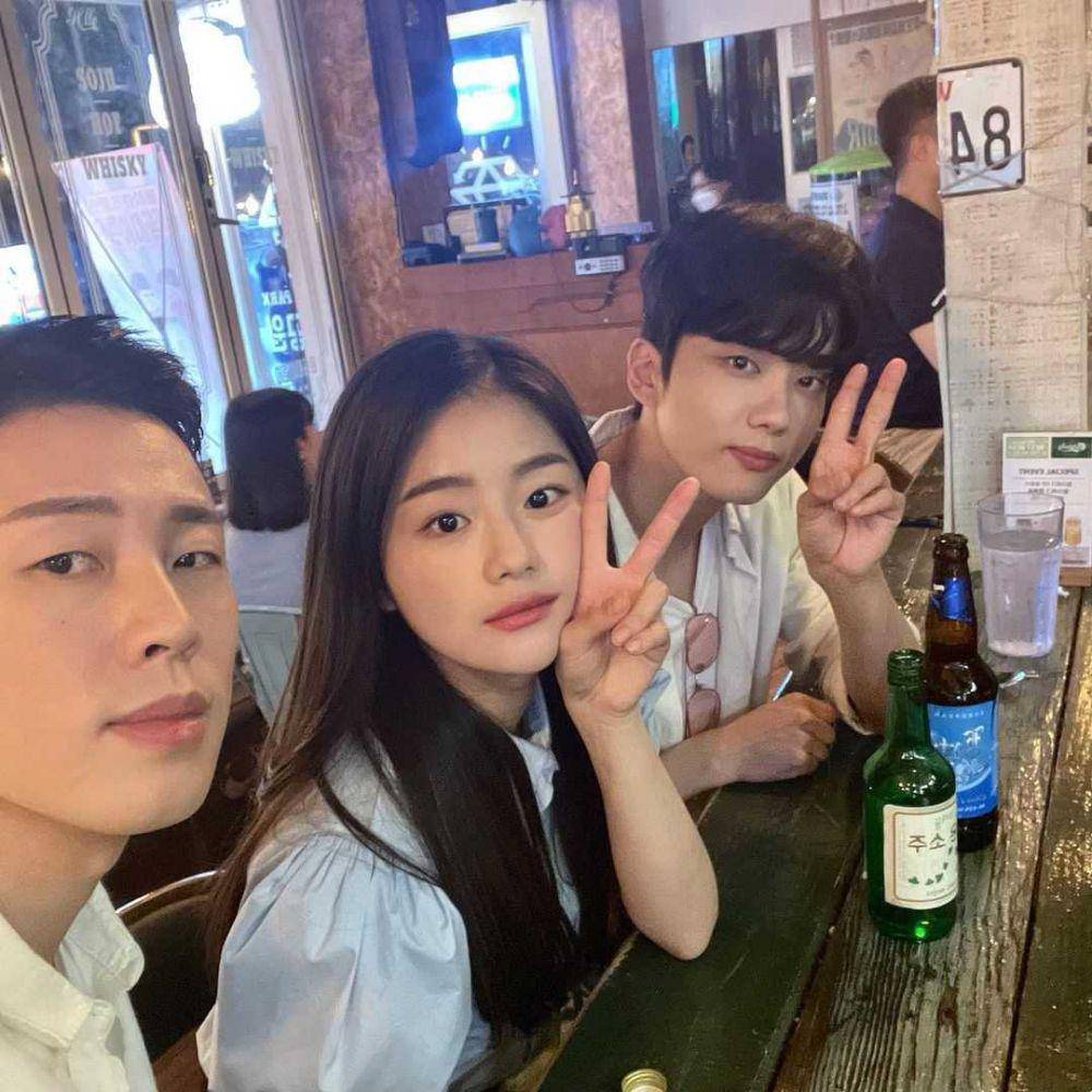 Lee Dal, Seo Yoon, dan Youngjae (instagram.com/sy_uuun)