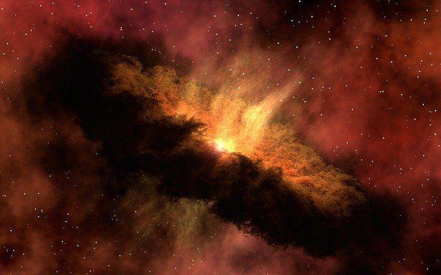 ilustrasi awan debu berbentuk piringan dengan inti bulat di tengahnya (pixabay.com/WikiImages)