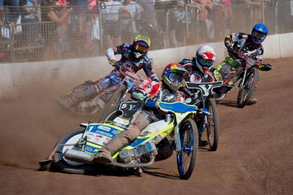 ilustrasi speedway racing (speedwaygb.co.uk)