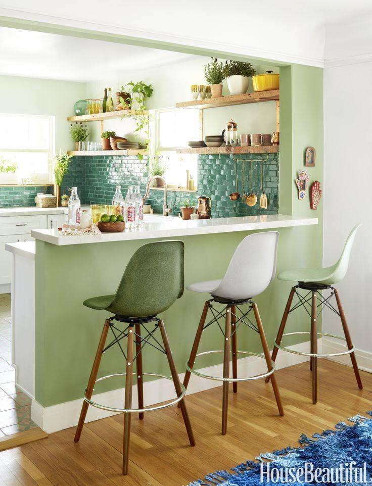 Desain Mini Bar Instagramable untuk Rumah Kecil (housebeautiful.com)