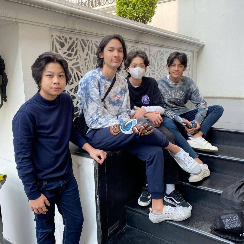 Addade Band (instagram.com/kenzytaulanyreal)