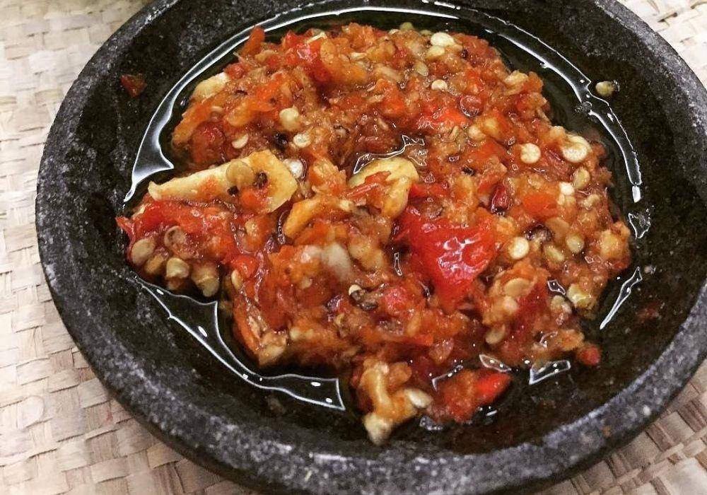 Sambal bawang (instagram.com/nindriany17)