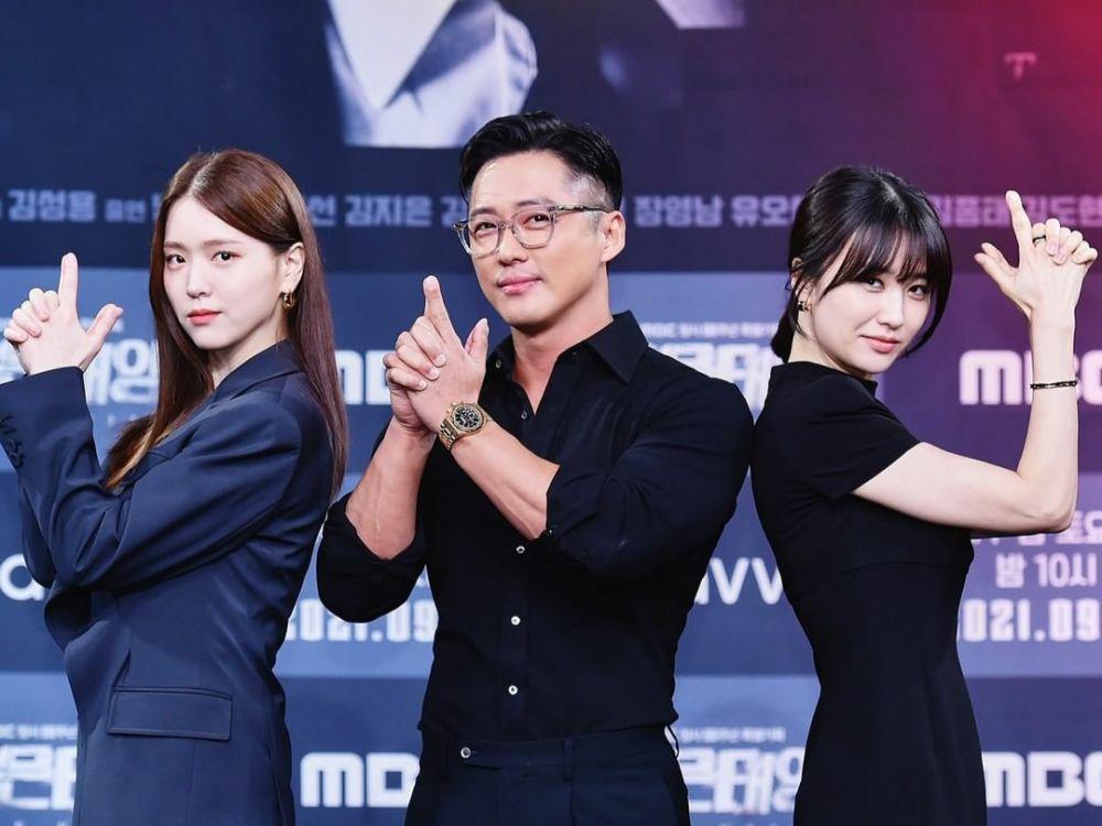 9 Akun Instagram Para Pemeran Drama Korea The Veil, Kamu Sudah Follow?