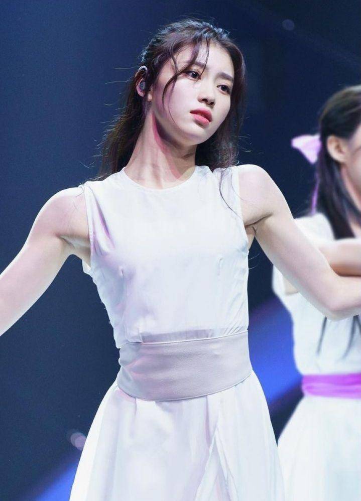 Shen Xiao Ting (instagram.com/girlsplanet999)