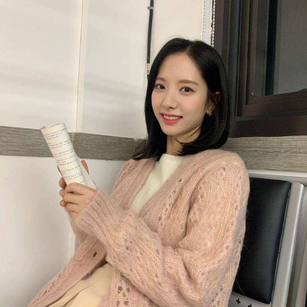 Bona WJSN  (instagram.com/bn_95819)