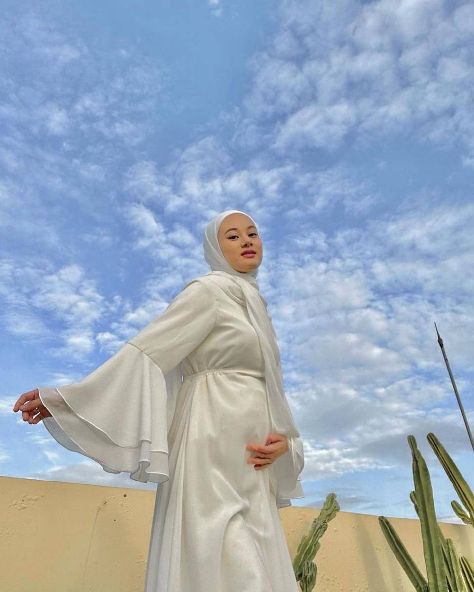 Dinda Hauw hamil (instagram.com/dindahw)