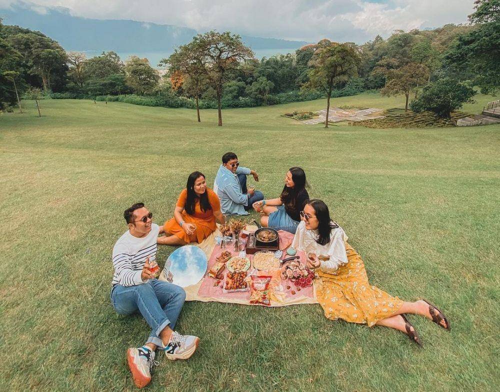Piknik di Kebun Raya Bali (instagram.com/molo.silaban)