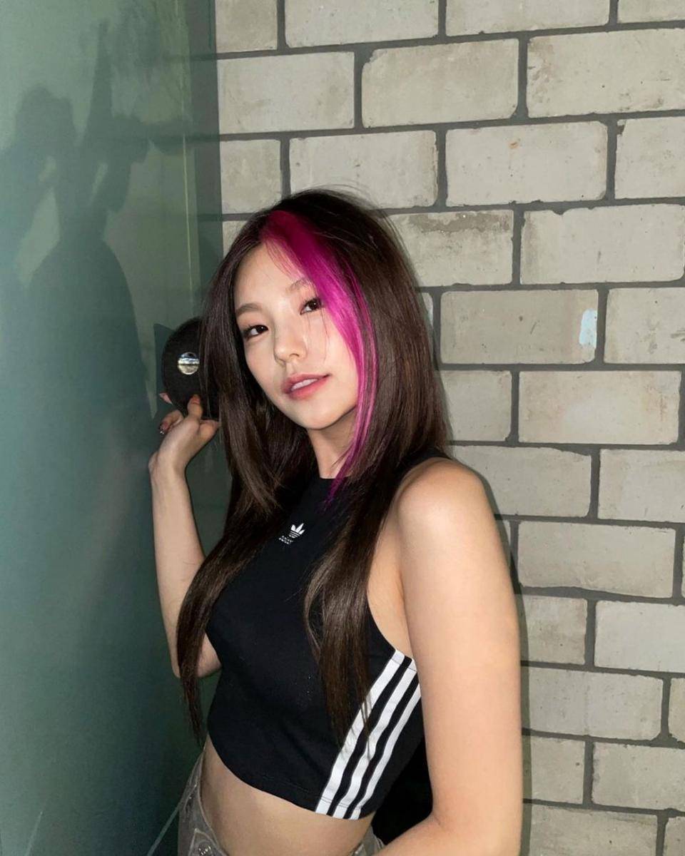 Yeji ITZY (instagram.com/itzy.all.in.us)