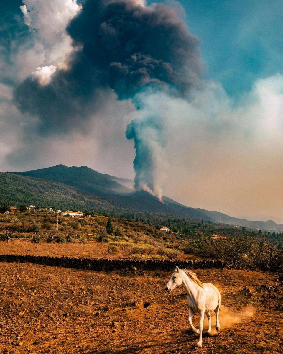 potret Gunung Cumbre Vieja yang meletus (instagram.com/bringadas)