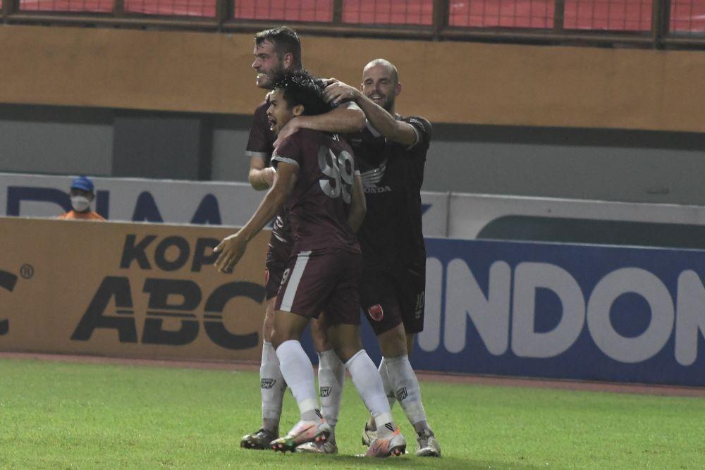 Imbang Lawan Persib meski Dominan, Pelatih PSM Merasa Kecewa