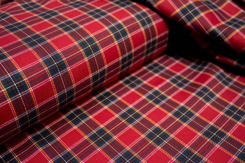 ilustrasi motif tartan (unsplash.com/Ekaterina Grosheva)
