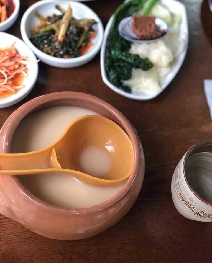 Dongdongju (twitter.com/@gimsohyeon)